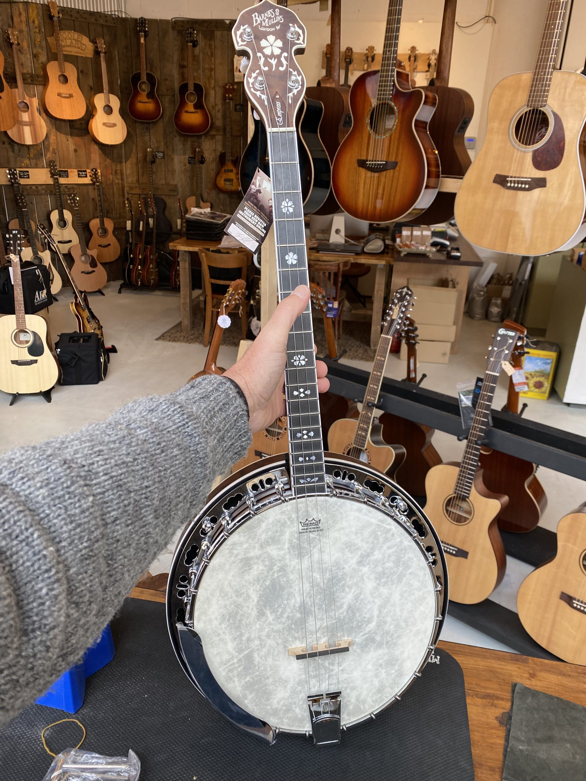 Barnes & Mullins BJ504BW Empress Tenor Banjo