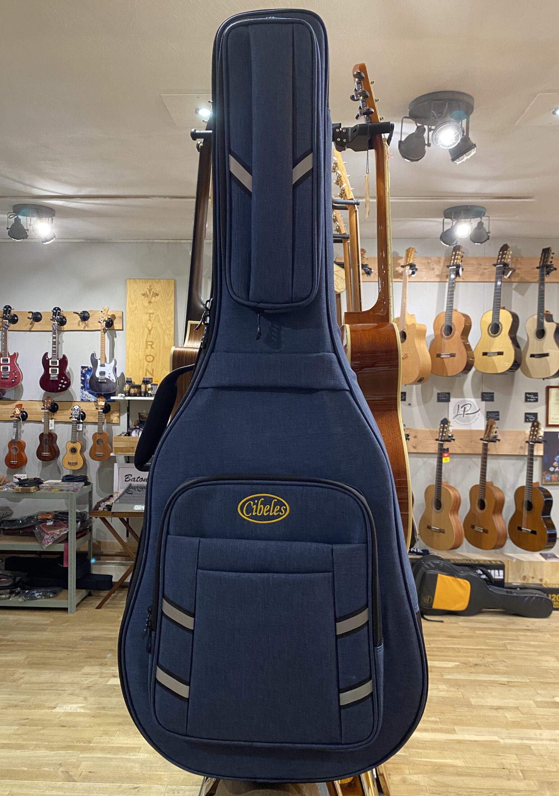 Cibeles C130-324 Premium Gig-bag