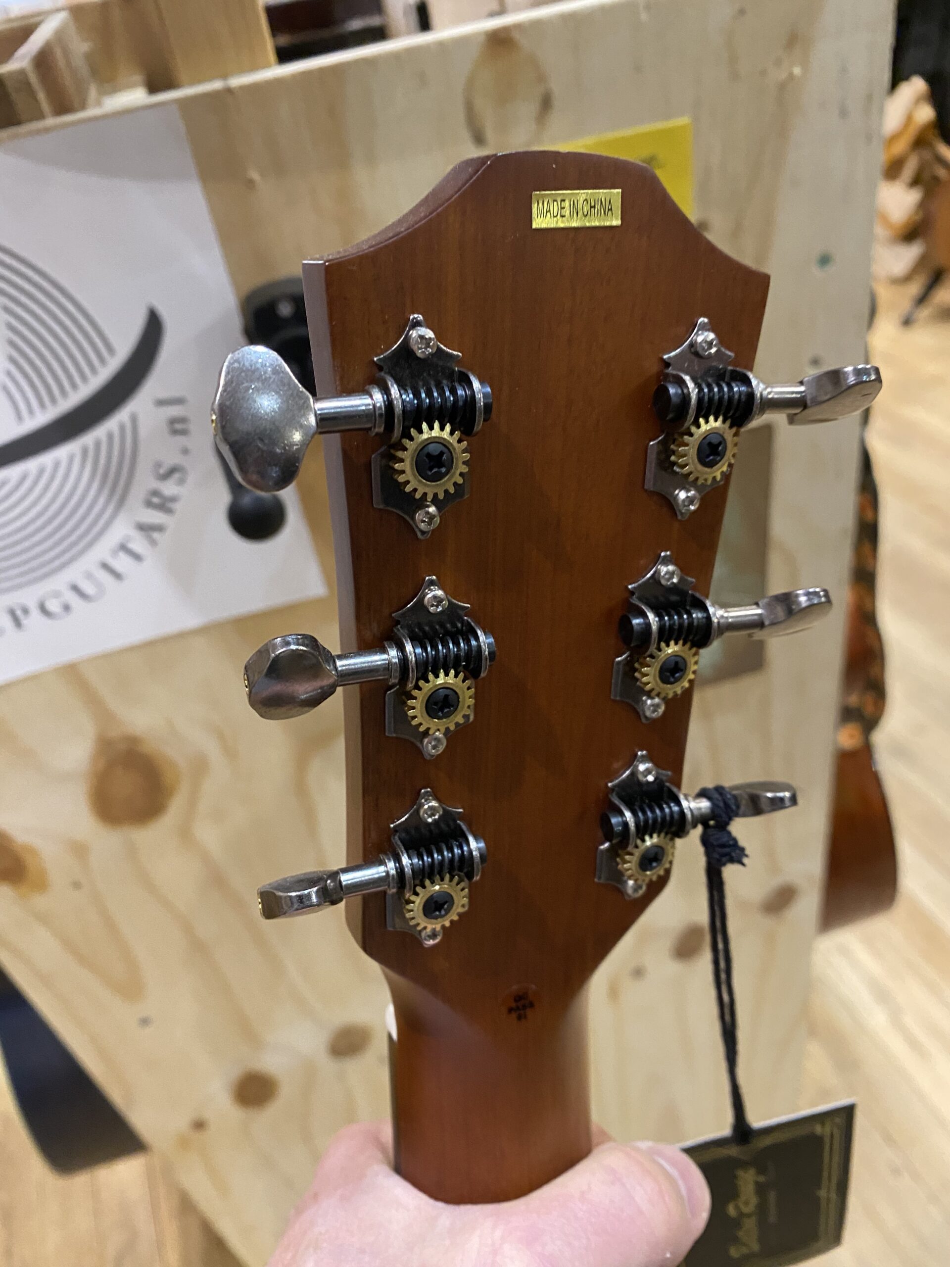 UZ%PXlBYQquuspIbHXwoQg