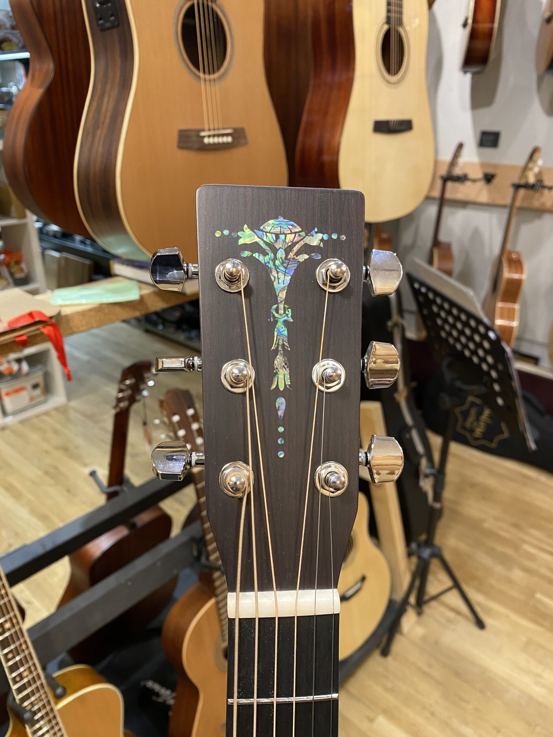 YLEMzhdAThuCDMiQ%pEIsA