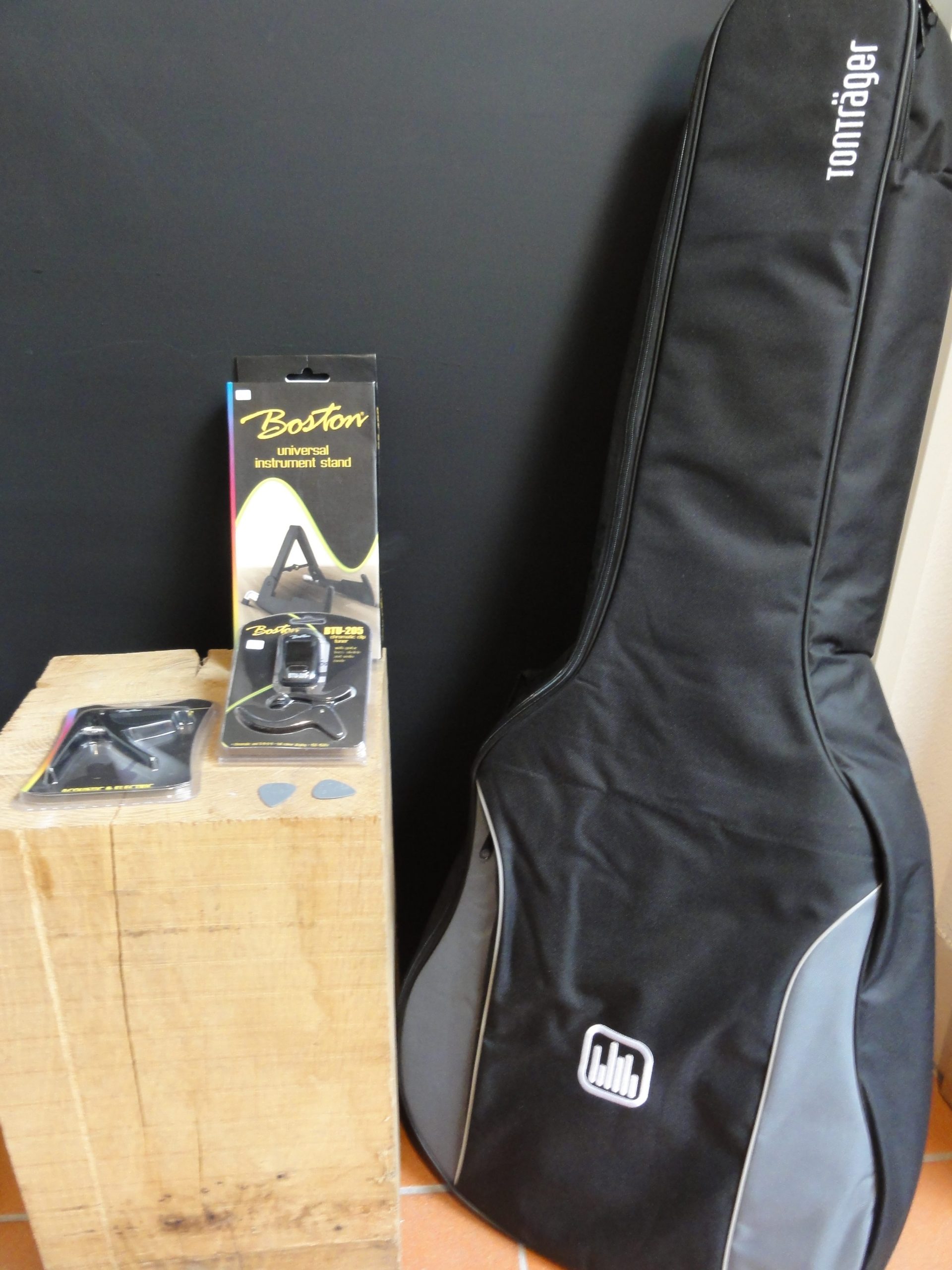 haef-starterspakket-western-gitaar-2-scaled-1