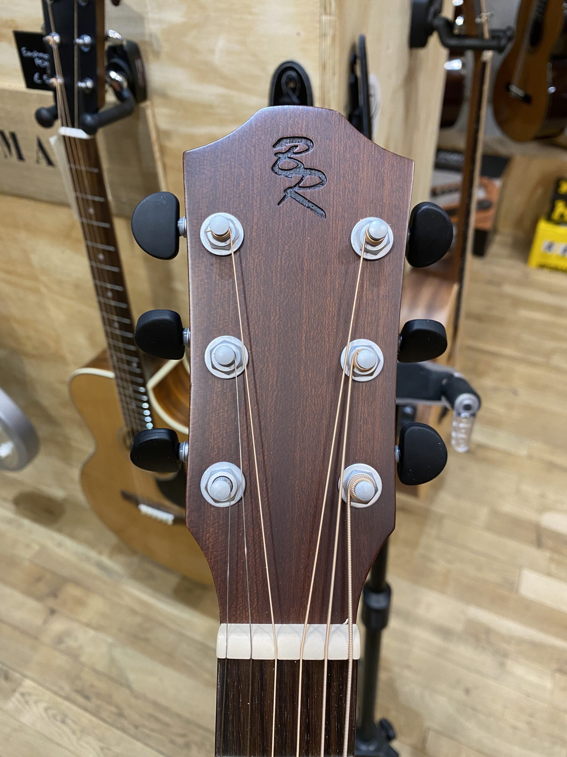 nOyN29AbRh2yJY6ExoREAw